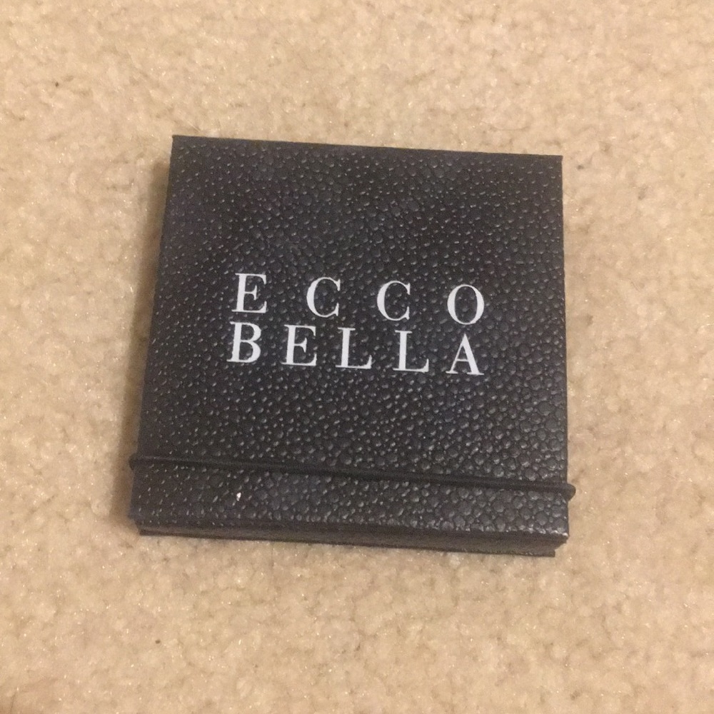 ECCOBELLA powder NWOT